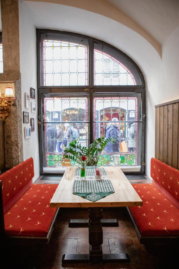 Altstadt Hotel Stadtkrug Salzburgo Exterior foto